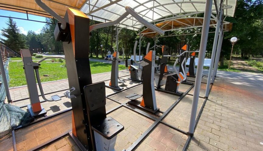 Уличные тренажеры
